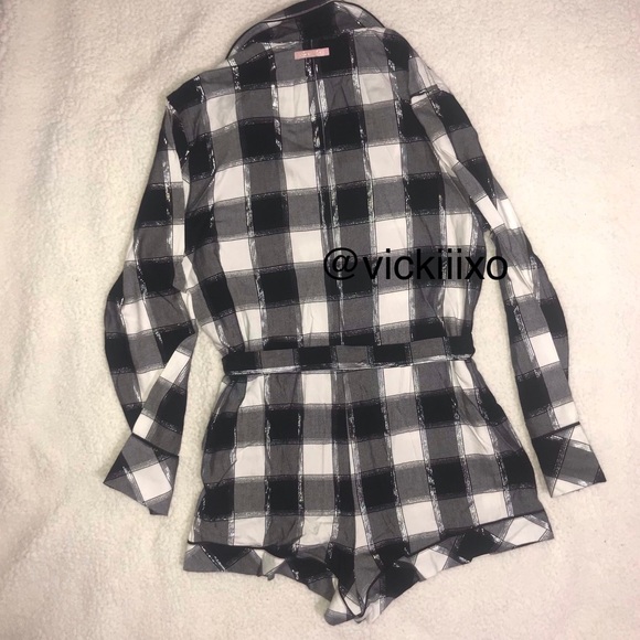 Victoria’s Secret pj romper - Picture 4 of 5